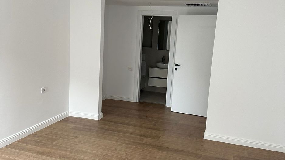 Vanzare 3 Camere Bloc Nou Pipera OMV - Poză 7