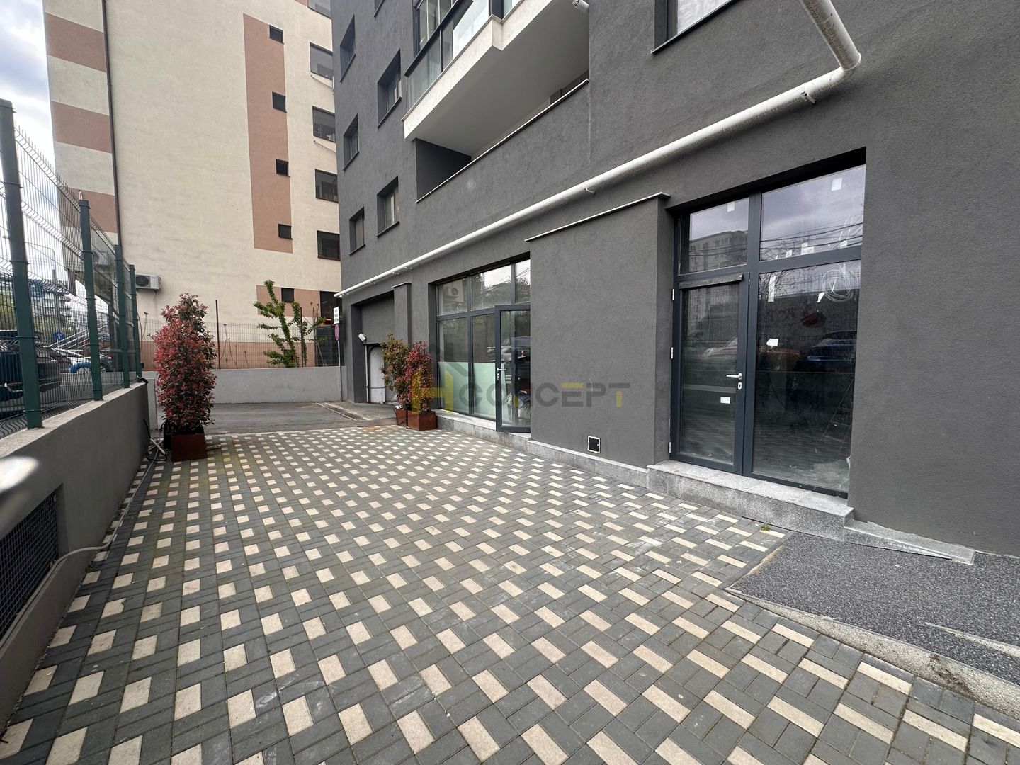 Investitie Spatiu comercial 2 min metrou Mihai Bravu - Poză 2