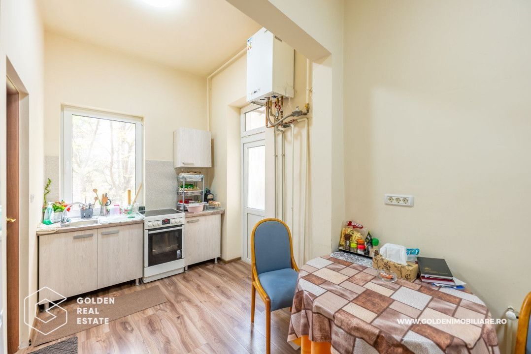 Apartament 2 camere, situat in centrul vechi al Aradului - Poză 1