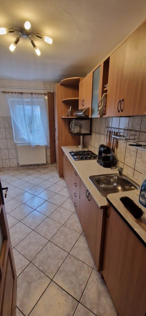 Vand apartament 4 camere Făgărașului - Poză 2