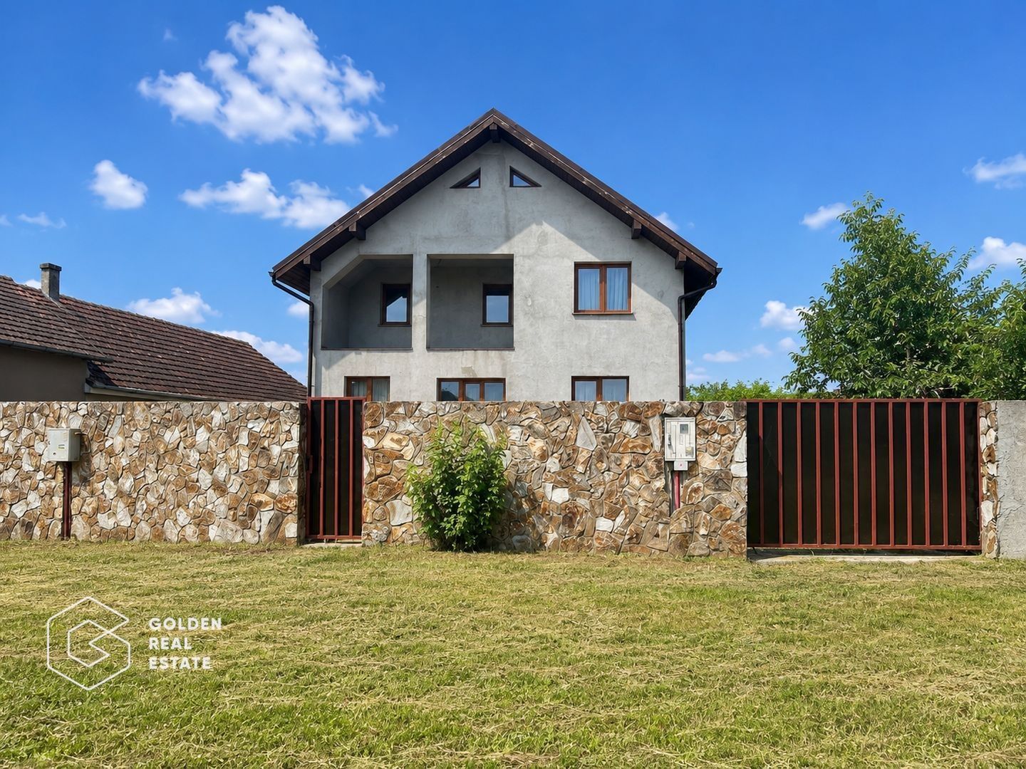 Casa noua P+M, finizaje moderne, localitatea Horia, comision 0% - Poză 1