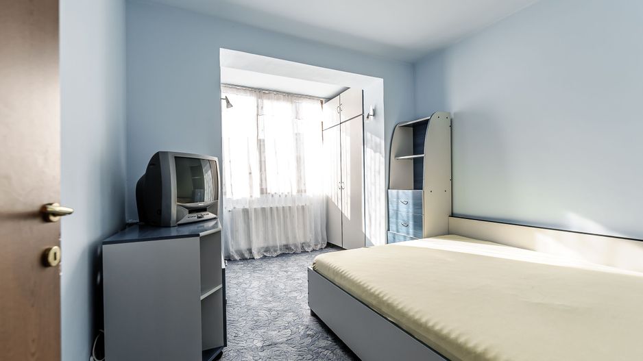 Apartament cu 3 camere etaj 3 zona Miorița, cartier Micalaca - Poză 4