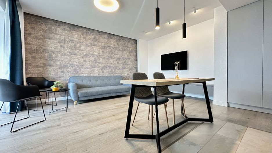 Apartament 2 camere, priveliște deosebită – Complex Kasper, Coresi - Poză 2