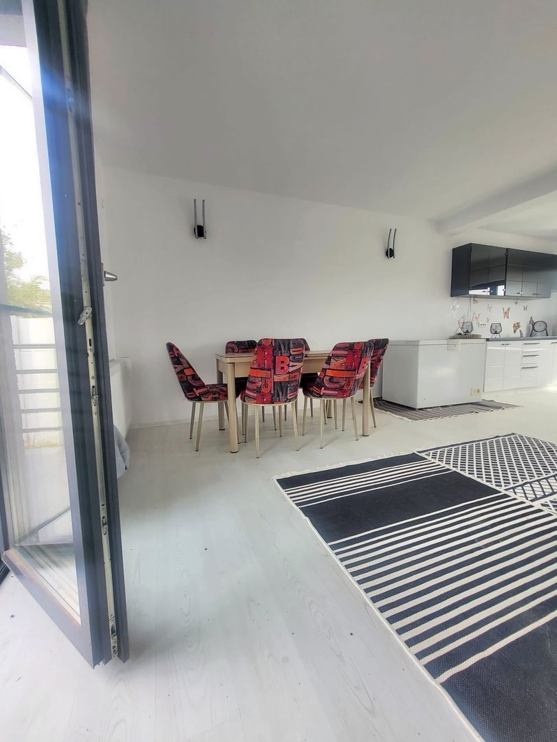Casa Mogosoaia, constructie noua, 3 bai, zona in dezvoltare, vecini civilizati - Poză 16