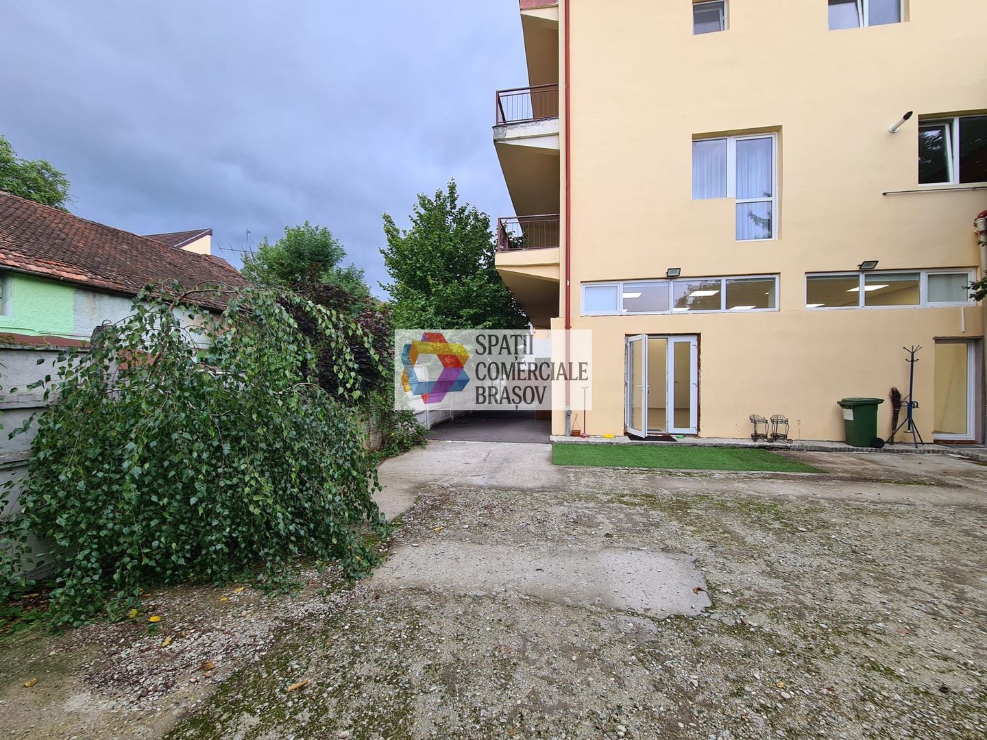 Casa de închiriat in Brașov - 400 mp - Poză 14
