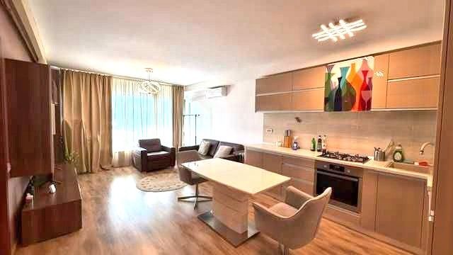 🏡 Închiriez Apartament cu 2 camere, bloc nou, loc parcare inclus, 5 min metrou - Poză 1