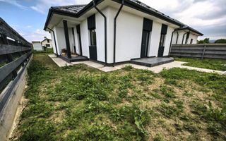 Casă individuală 3 camere 2 bai 313 mp teren Lunca Cetațuii - Poză 1