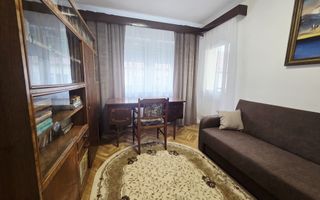 Apartament central 3 camere de închiriat - Poză 13