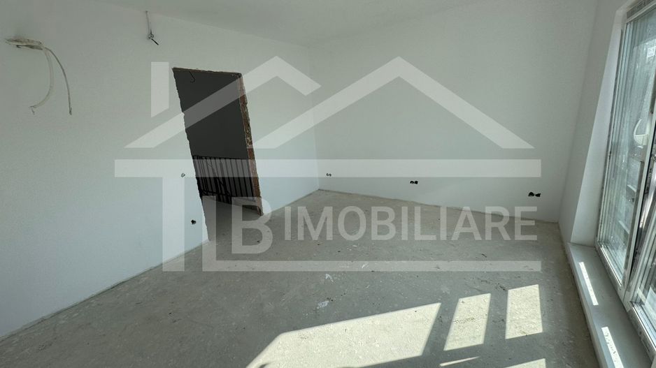 Casa cu 3 camere, 82mp, parcare, Zona Livezeni - Poză 11