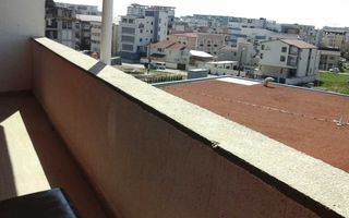 Proprietar -Vând apartament spațios la mare - Poză 1