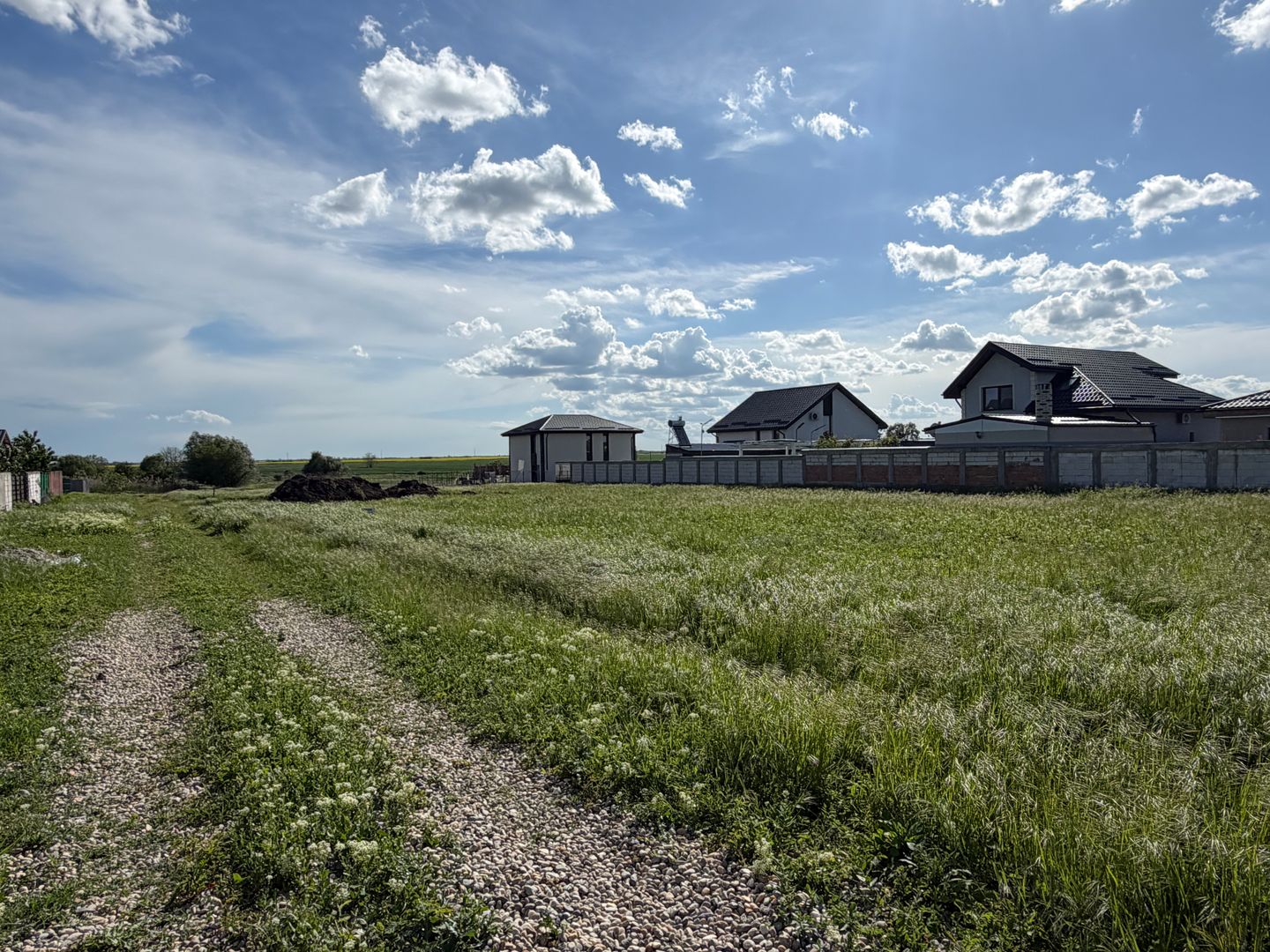 Teren intravilan 418 mp comuna Berceni ilfov - Poză 4
