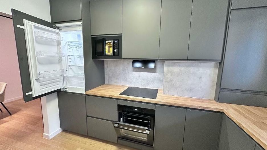 Apartament spatios  3 Camere I Upground I Metrou Pipera - Poză 3