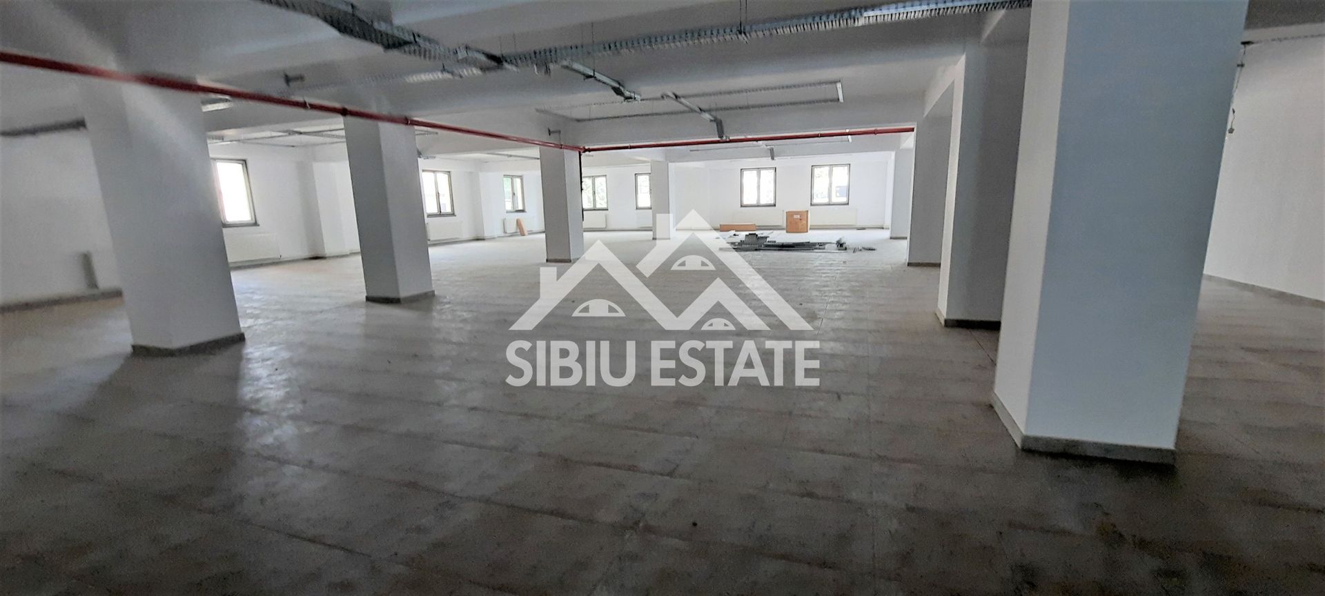 Spatiu comercial 600 mp vitrine la strada, dublu acces - Poză 9