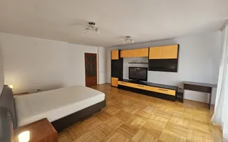 Apartament 3 camere, 100mp, 2 băi, 2 balcoane, 2 parcări, str Pădurii - Poză 16