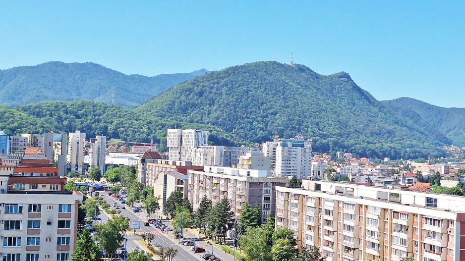 B-dul Garii, Garsoniera 30mp utili, vedere panoramica, Libera, 59900 euro - Poză 1