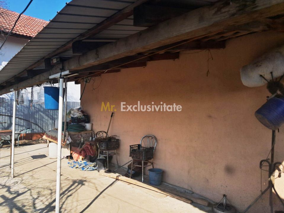 Casă și teren Polovragi - Poză 10