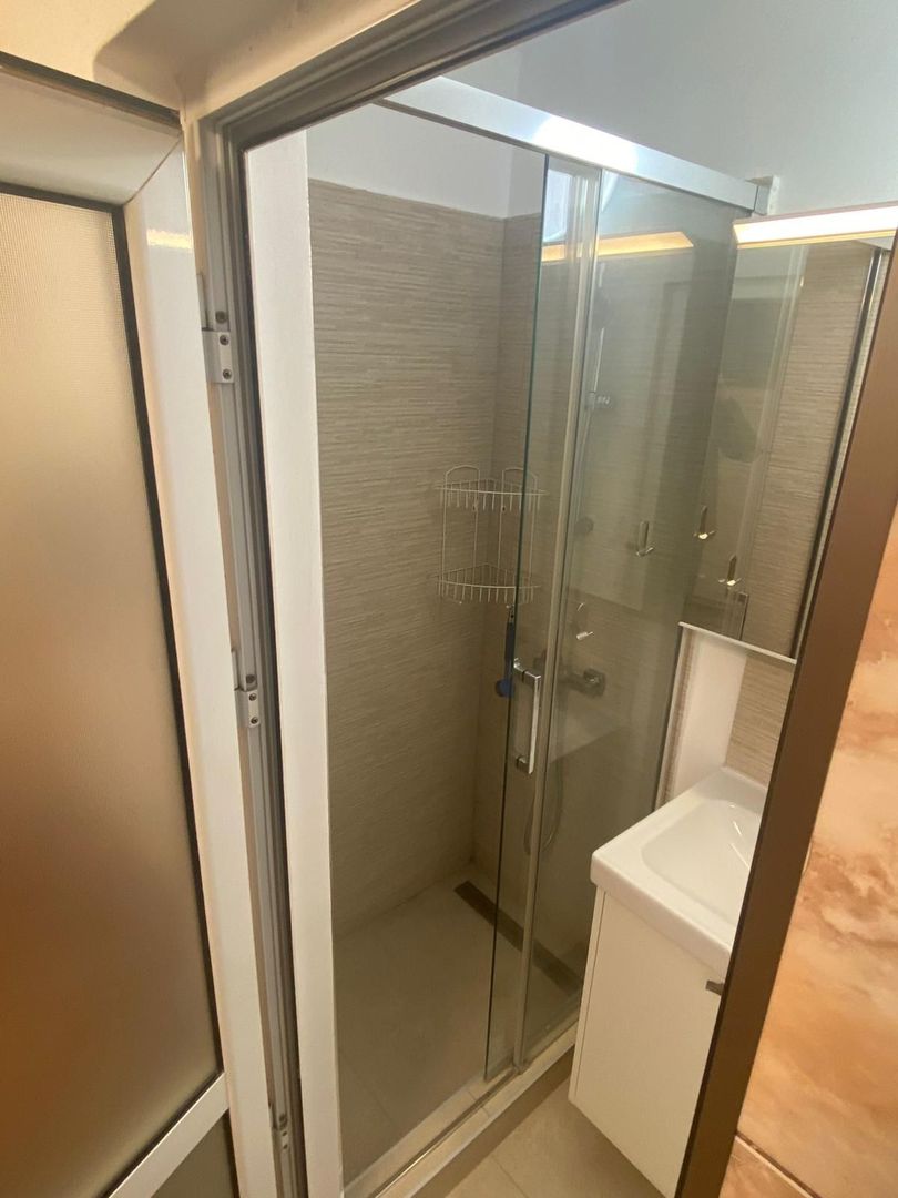 GARSONIERA- RAHOVA, BUCATARIE INCHISA, LOC DE PARCARE, CENTRALA - Poză 6