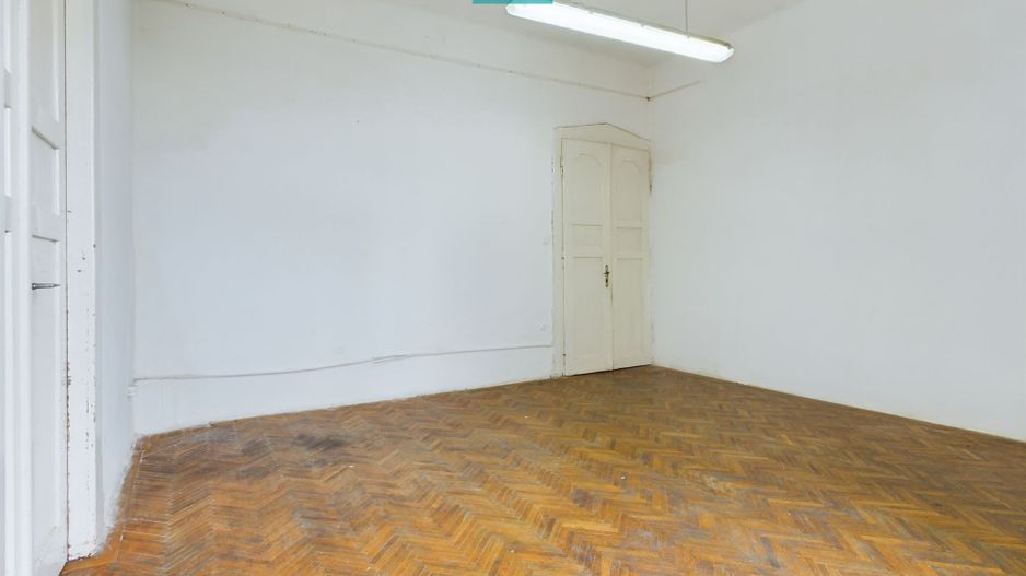 Apartament de închiriat – 3 camere, zonă centrală - Poză 4