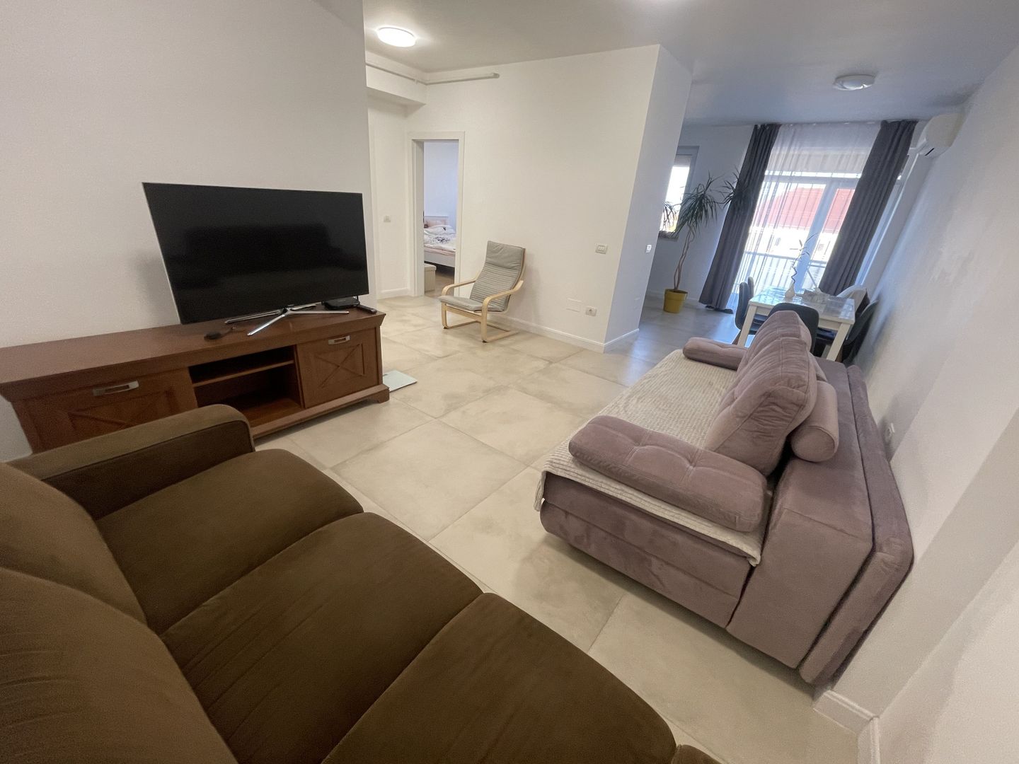 Olimpia-Stadion | Bloc Nou | Loc de parcare subteran | Pet Friendly - Poză 12