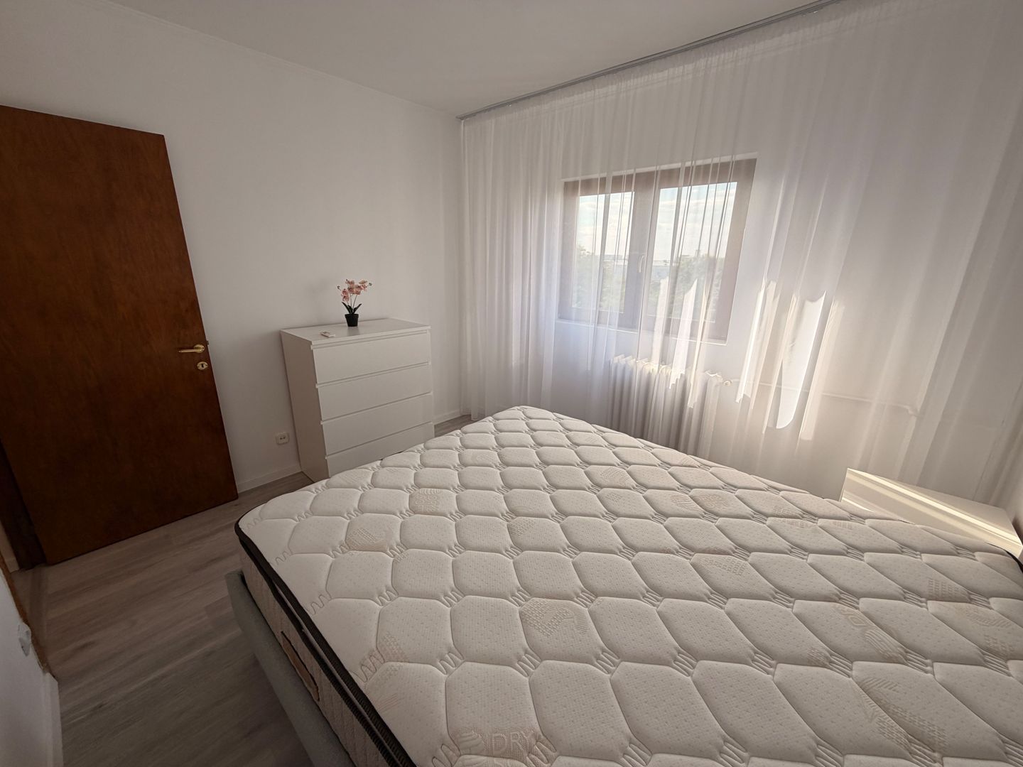 3 camere Casa Poporului 13 Septembrie Marriott Panduri Monitorul Oficial - Poză 3