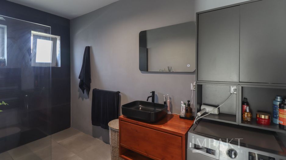 Casa ultrafinisata si eleganta in cartierul Voronet! - Poză 18