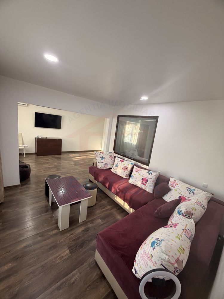 🏛️ De închiriat 3 camere,  Siderurgistilor, 550 Euro/luna - Poză 1