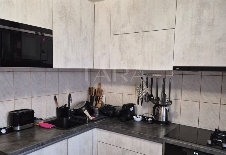 Apartament cu 2 camere, balcon generos de 9 mp – Gheorgheni. - Poză 3