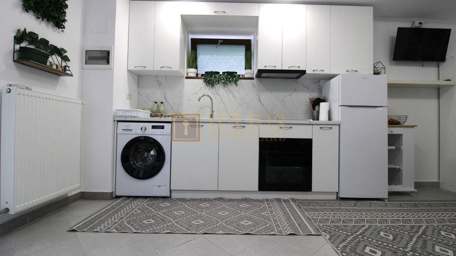 2 camere, prima inchiriere la demisol cu curte, terasă și parcare- Dumbrăvița - Poză 3