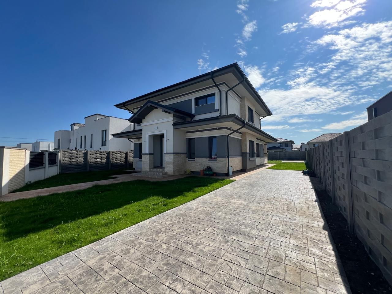 Casa  premium  SMART Independentă energetic  in Dumbravita - Poză 89