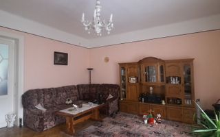 Apartament in Piata Victoriei - Poză 3