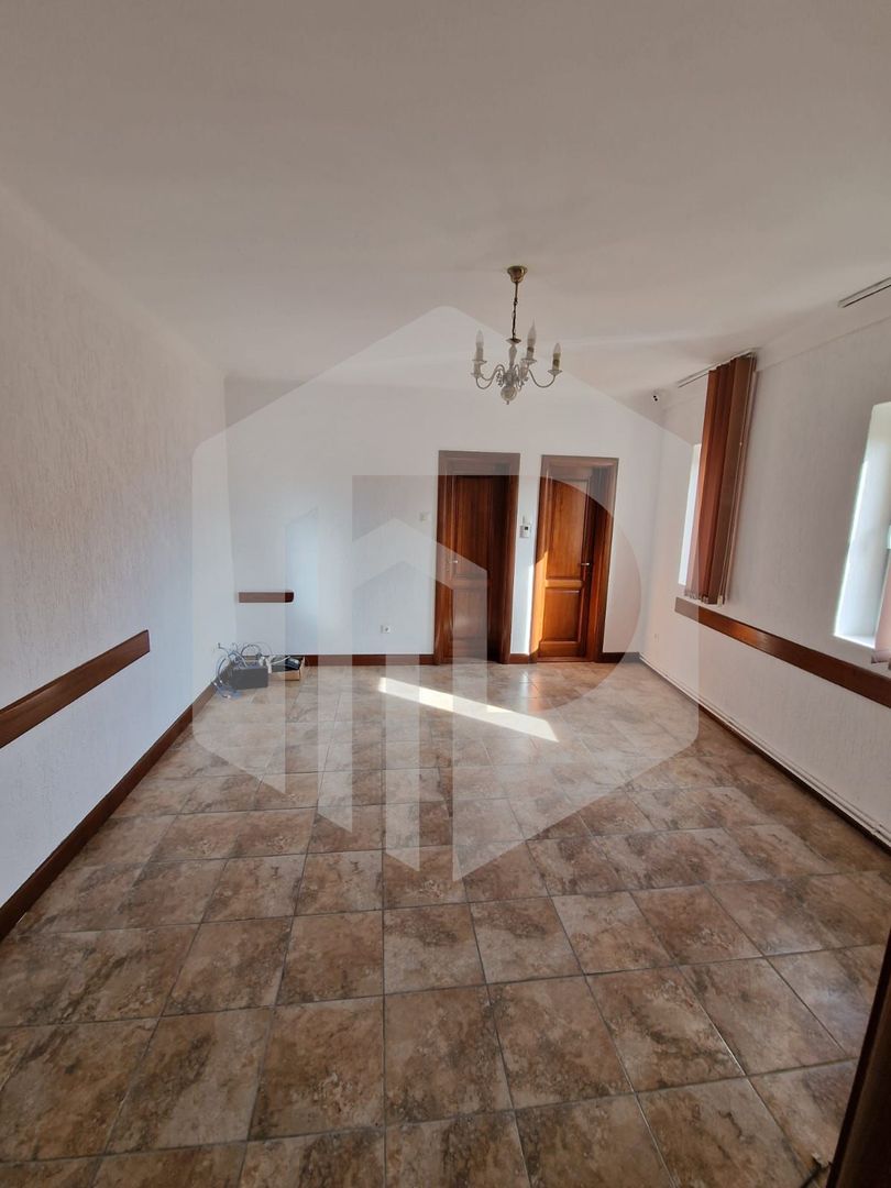 Spatiu de birouri | De inchiriat | 69mpu | Centru | Etaj 2 - Poză 4