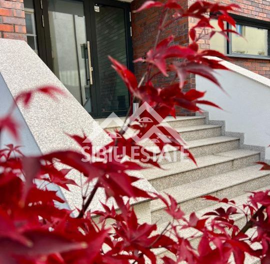 Apartament 3 camere, 2 bai Sibiu central Imobil Top lift garaj boxa - Poză 1