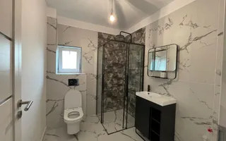 Duplex-4 camere-pozitie excelenta-la asfalt-Remetea Mare - Poză 12