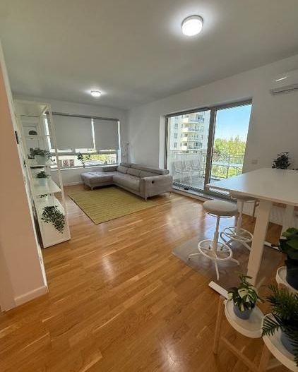 2 camere | Luxuria Residence | Expozitiei | Domenii - Poză 1