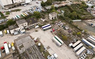 Clădiri industriale cu teren 6820mp - Poză 12