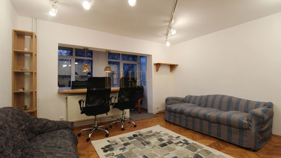 Decomandat, centrala pproprie, ideal pentru cei ce lucreaza de acasa. - Poză 5