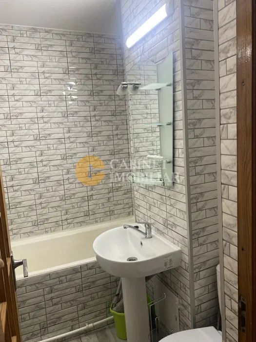 2 Camere- Mobilat si Utilat- Etaj 2/4 - Dacia Bicaz - Poză 4