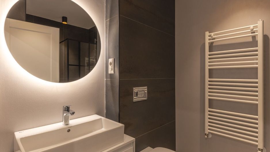 Inchiriem apartament 3 camere mobilat utilat lux cu parcare subterana - Poză 11