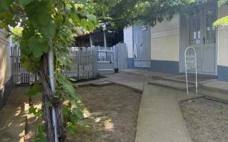 Gospodarie traditionala in localitatea MÎNJEȘTI, la 10 km de Vaslui; - Poză 15