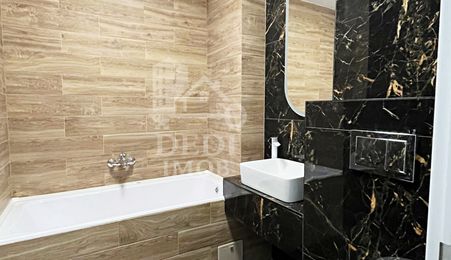 Apartament 1 camere de vânzare in zona Rogerius, Oradea