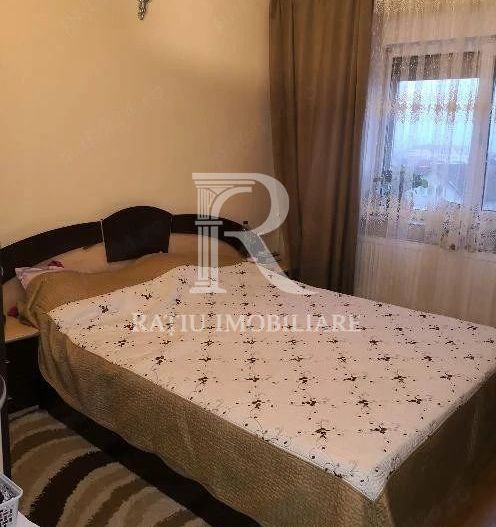 Apartament cu 3 camere | Nufărul | Oradea - Poză 1