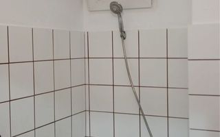 Vand sau inchiriez apartament cu 2 cam in Crpati 1. - Poză 6
