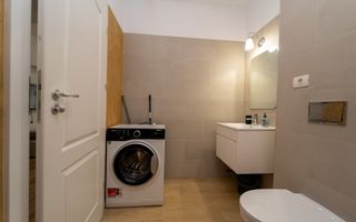 Apartament de închiriat cu 2 camere în Tractorul, Brașov - Poză 9