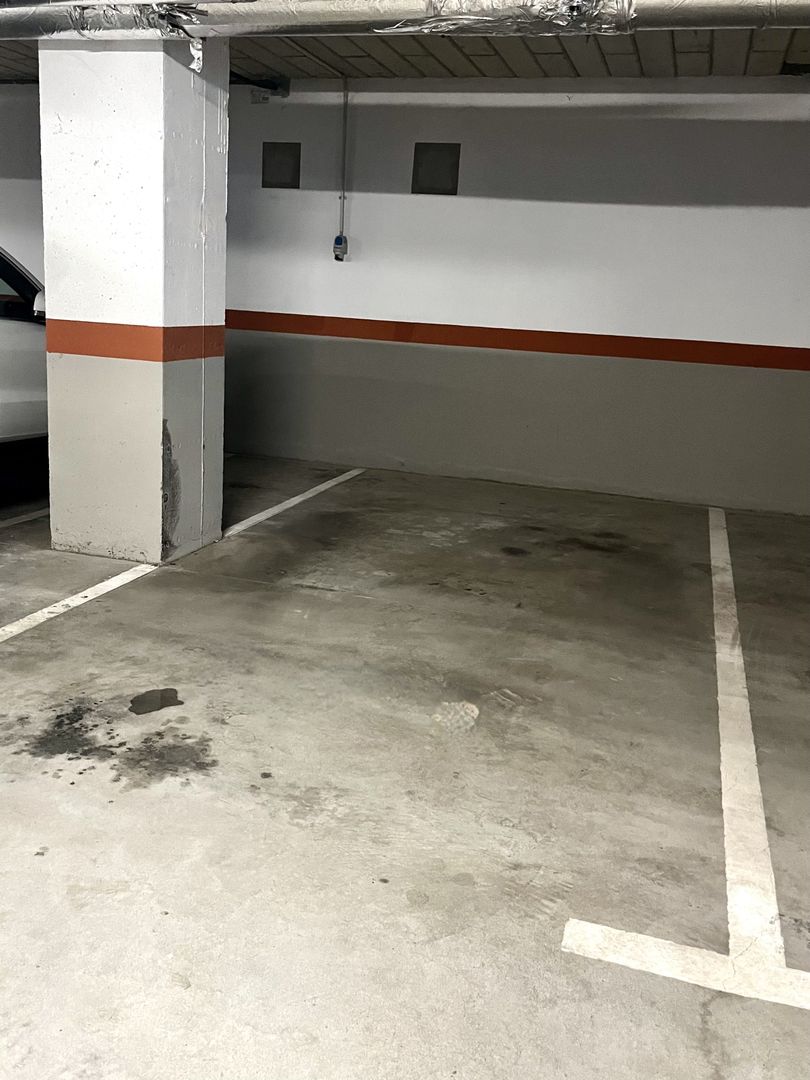 Apartament 2 camere, elegant amenajat, loc subteran, in zona Aradului - Poză 15