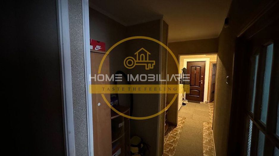 Apartament 3 Camere Decomandat Nicolina-Frumaosa - Poză 4