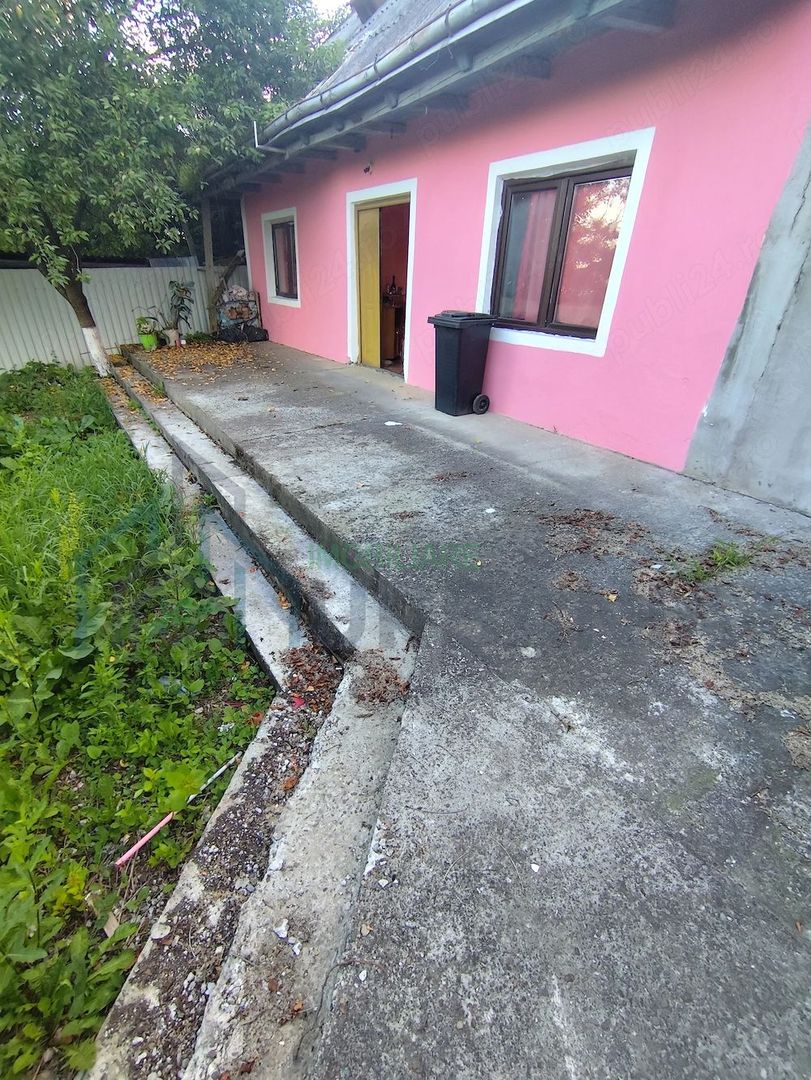 Casă de vânzare în Muncelul de Sus, com. Mogoșești-Siret, jud. Iași – 40 ari, 4 camere, 2 băi, 2 bucătării - Poză 4