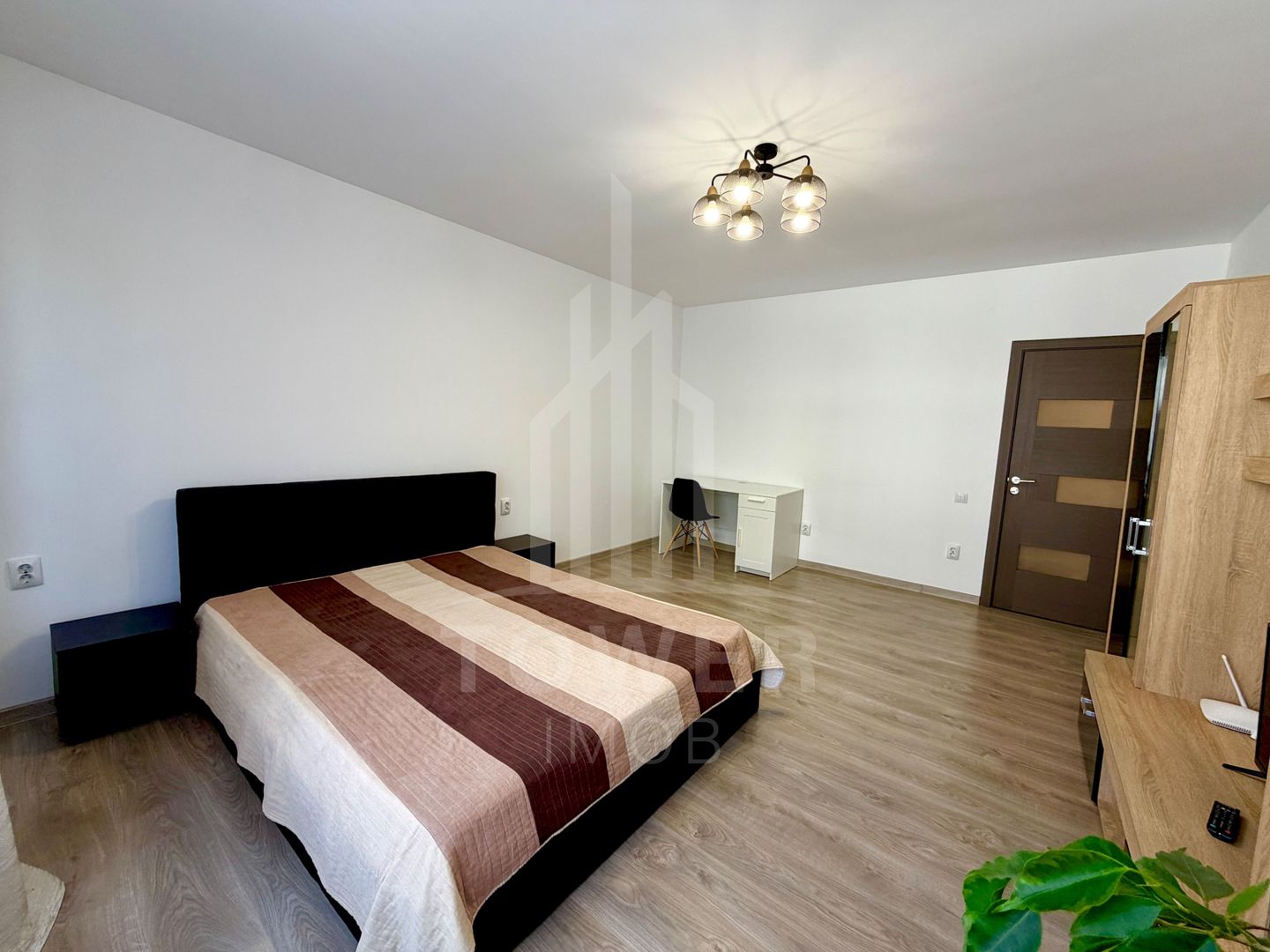 Garsoniera Premium -Pictor Brana - Poză 4