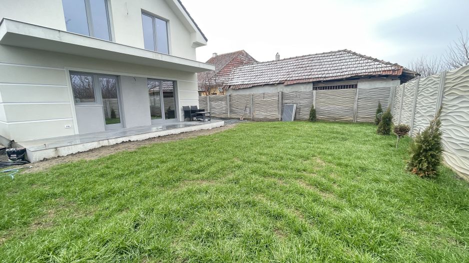 Proprietate premium,finisaje moderne,zona linistita-Ronat - Poză 28