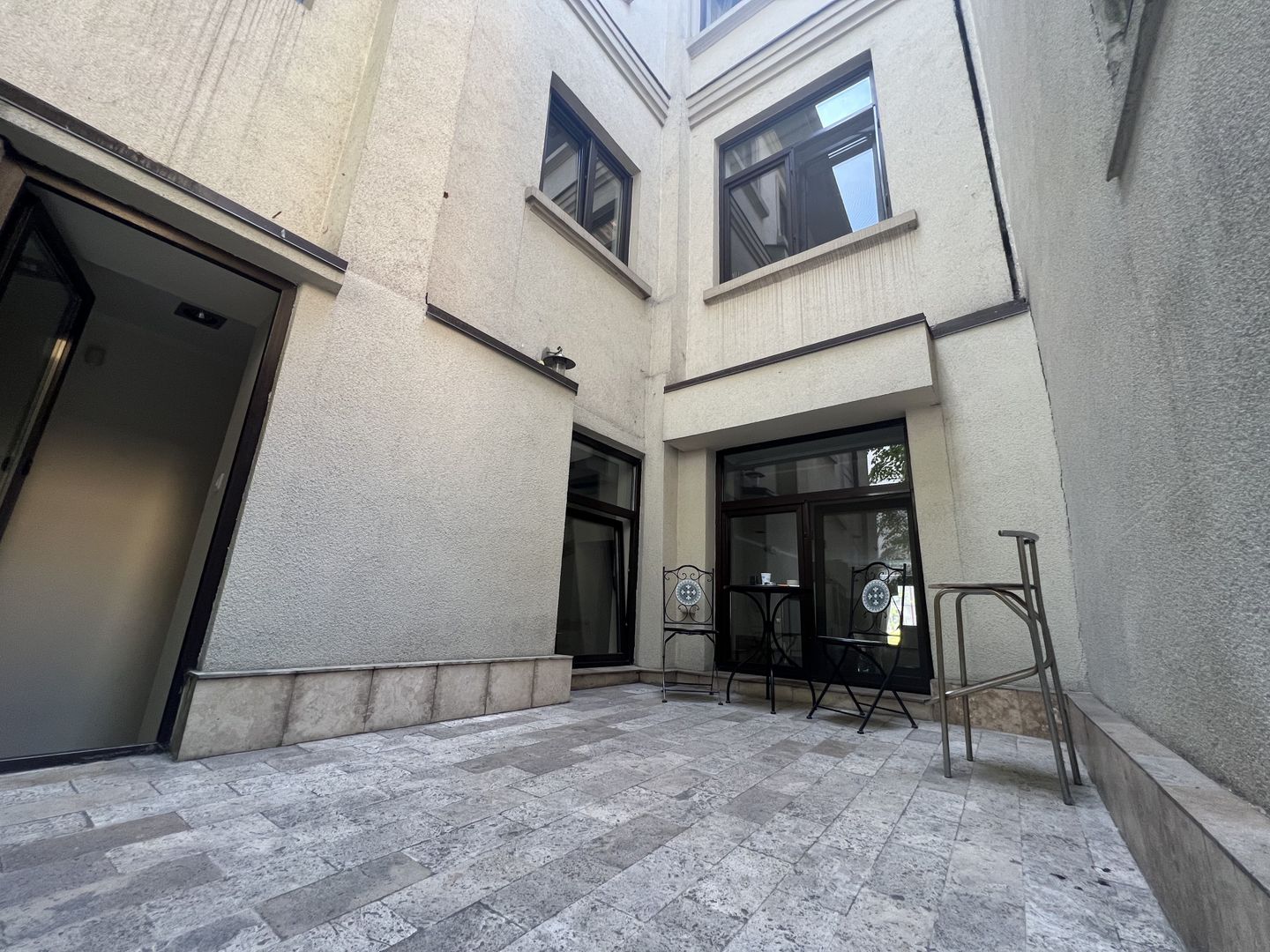 Vila superba Cotroceni - renovata complet premium - Poză 3