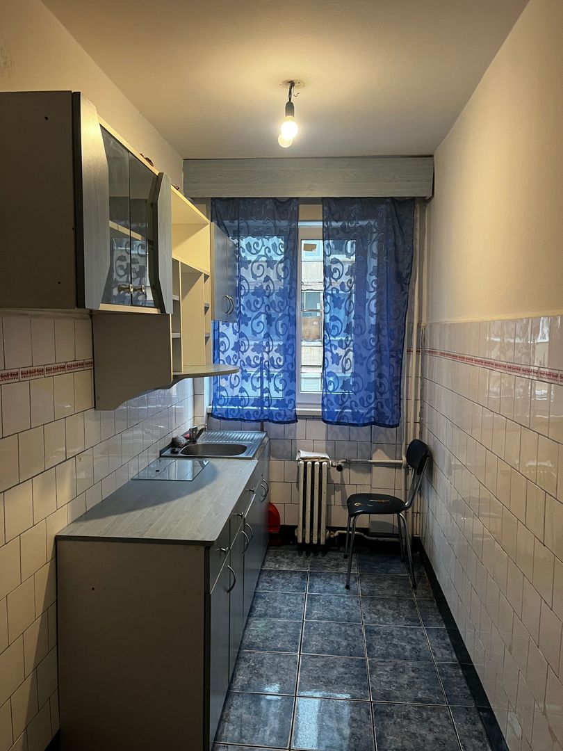 De vanzare apartament 2 camere Velenta - Poză 2